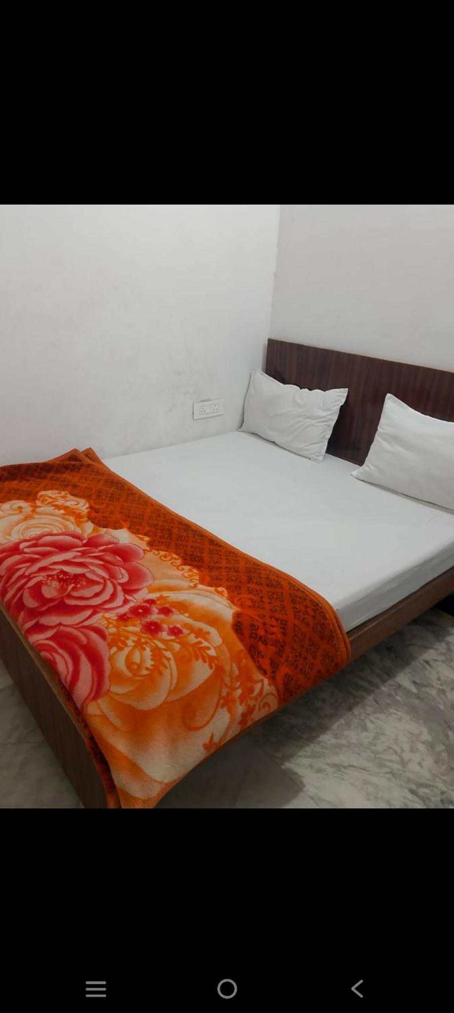Shri Ji Kripa Kunj Hotel Vrindavan Exterior photo